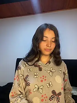 Snapshot of hotwife26 chatting on 11-22-25, 03:05 hotwife26 online show from 11-22-25, 03:05