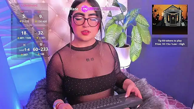 April  foxx online show from 10-16-25, 02:40