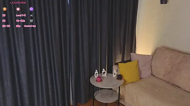 LouisaChaobal online show from 10-18-25, 01:08