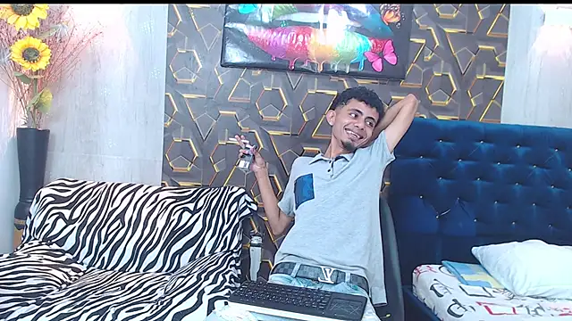 noah the kingmaster online show from 09-30-25, 02:22