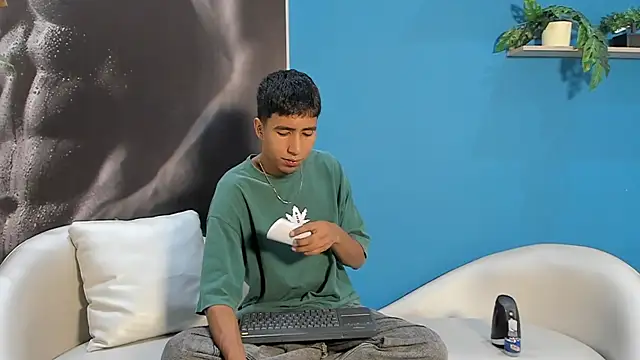 ender h0t online show from 01-09-26, 01:47