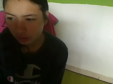 akamesweet online show from 10-17-25, 06:32