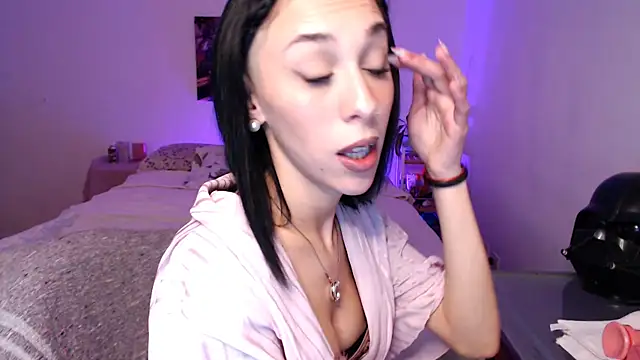 Sofia Amour online show from 09-08-25, 11:04