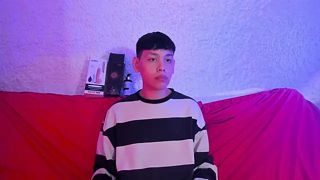 zeus blaze online show from 11-12-25, 07:35