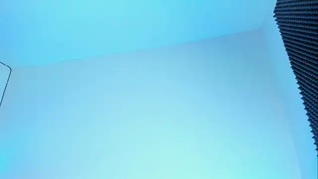 Snapshot of Im_naho chatting on 10-15-25, 03:06 Im naho online show from 10-15-25, 03:06