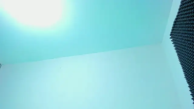 Snapshot of Im_naho chatting on 10-30-25, 11:16 Im naho online show from 10-30-25, 11:16