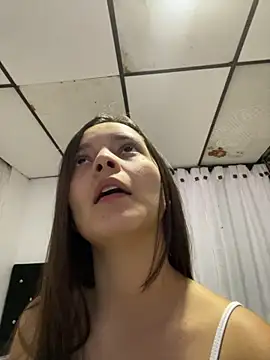 Mia jhoonson online show from 10-14-25, 10:43