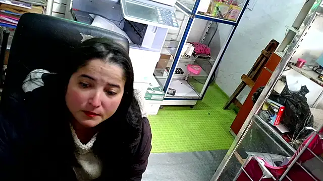 Ainaraazul online show from 09-08-25, 08:41