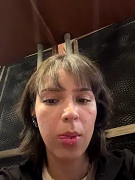 Adry Bach  online show from 10-05-25, 12:09