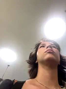 Adry Bach  online show from 10-23-25, 05:44