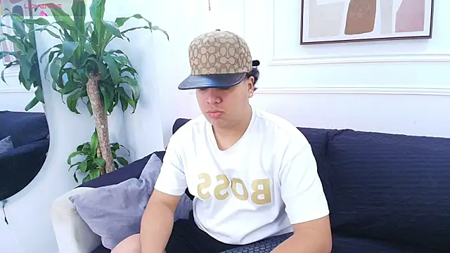 Naim Bennetsex online show from 10-06-25, 06:27