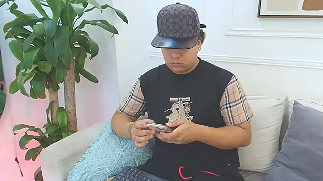 Naim Bennetsex online show from 10-17-25, 06:21