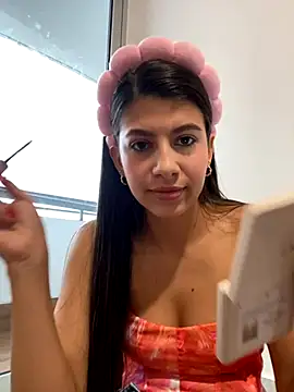 Lenapink19 online show from 10-27-25, 09:08