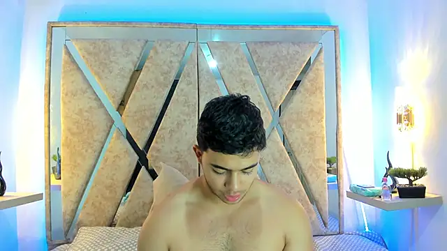 jayd muscle online show from 11-21-25, 05:28