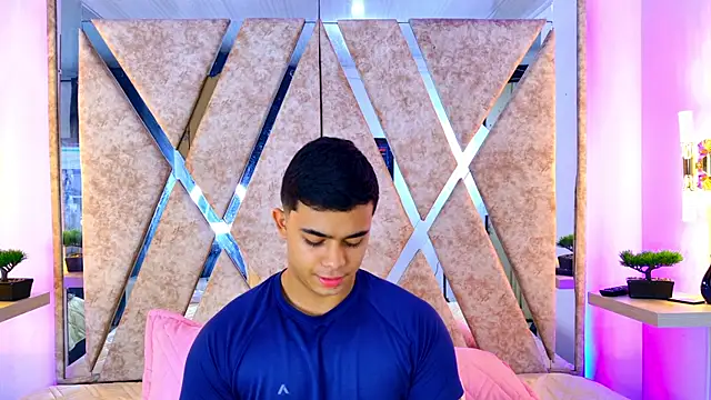 Snapshot of jayd_muscle chatting on 12-18-25, 04:51 jayd muscle online show from 12-18-25, 04:51