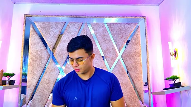 Snapshot of jayd_muscle chatting on 02-12-26, 04:07 jayd muscle online show from 02-12-26, 04:07