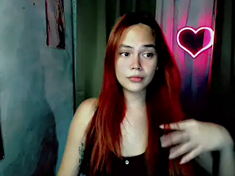 Snapshot of sweetsassyxx chatting on 10-16-25, 02:12 sweetsassyxx online show from 10-16-25, 02:12