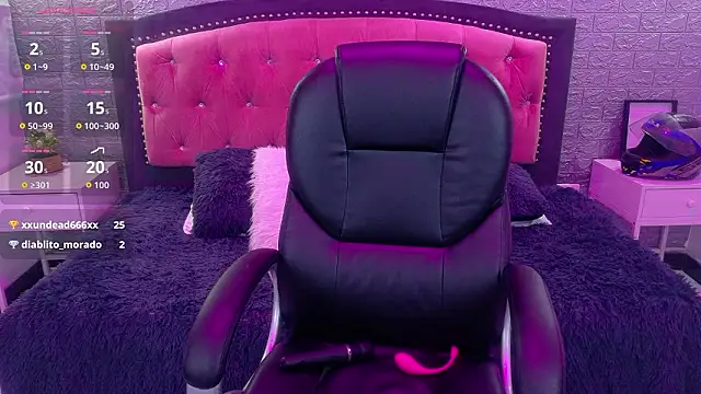 Natalie loffreda online show from 02-03-26, 06:22