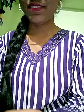 Snapshot of Telugu___Sexygirl___Naidu chatting on 02-02-26, 04:44 Telugu Sexygirl Naidu online show from 02-02-26, 04:44