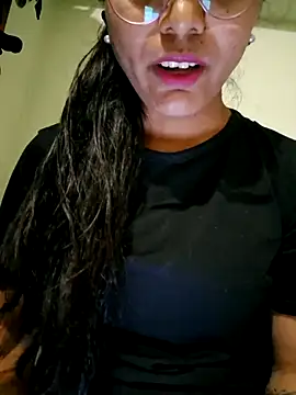 Snapshot of Telugu___Sexygirl___Naidu chatting on 02-04-26, 04:51 Telugu Sexygirl Naidu online show from 02-04-26, 04:51