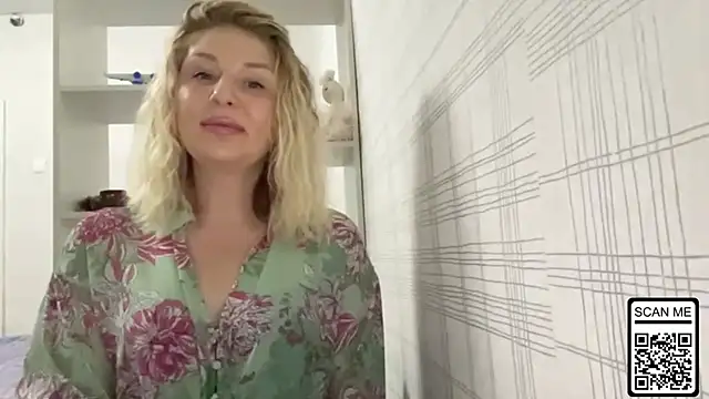 Blondie xoxoxo online show from 11-08-25, 09:46