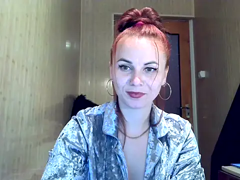 Snapshot of Kisa26311 chatting on 10-15-25, 10:48 Kisa26311 online show from 10-15-25, 10:48