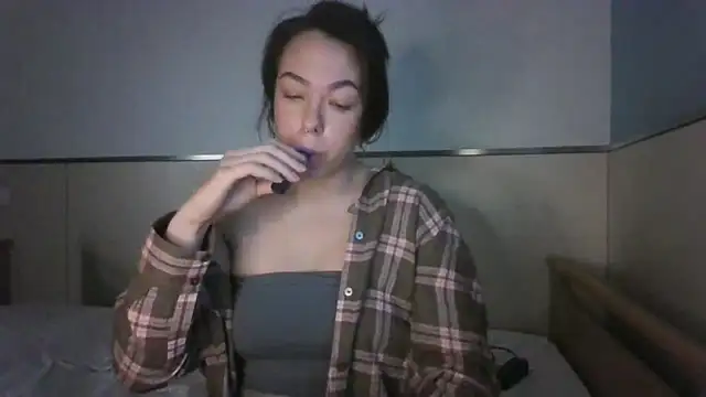 Snapshot of Kitty5348 chatting on 01-08-26, 07:54 Kitty5348 online show from 01-08-26, 07:54