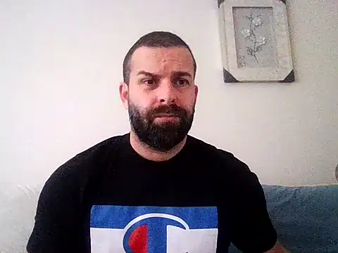 Snapshot of kean2365 chatting on 02-03-26, 11:26 kean2365 online show from 02-03-26, 11:26