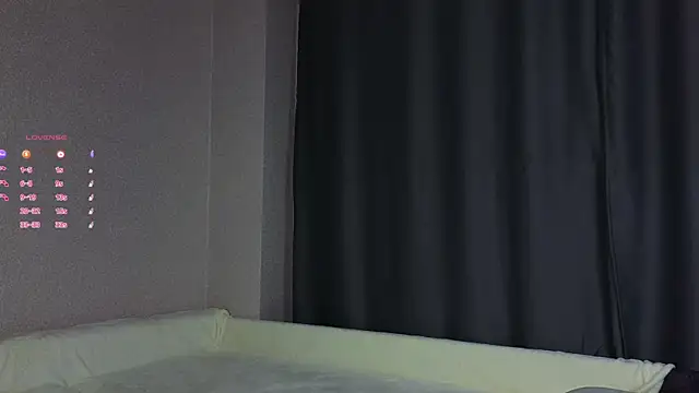 ShizukaBlanche online show from 10-27-25, 03:10