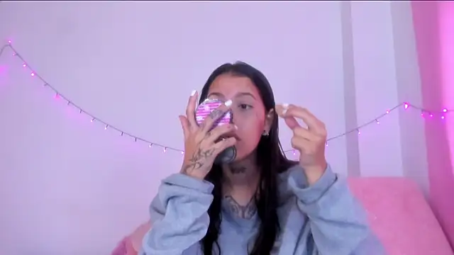 Abby roussee online show from 10-21-25, 01:01