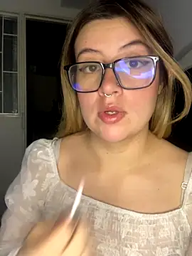 Blair Bunnyy online show from 12-02-25, 07:57