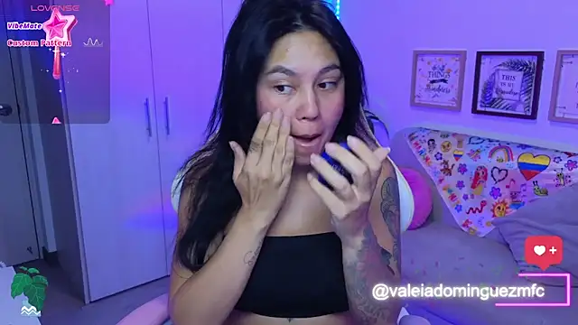 Valeria Red  online show from 09-09-25, 09:31