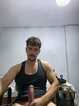 Snapshot of 23cmturkishD chatting on 10-09-25, 04:05 23cmturkishD online show from 10-09-25, 04:05