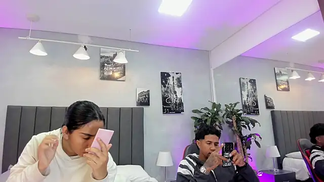 violet and myers online show from 11-18-25, 11:25