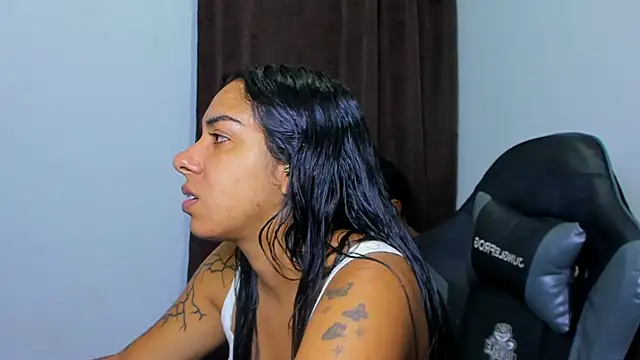 violet and myers online show from 04-12-26, 10:48