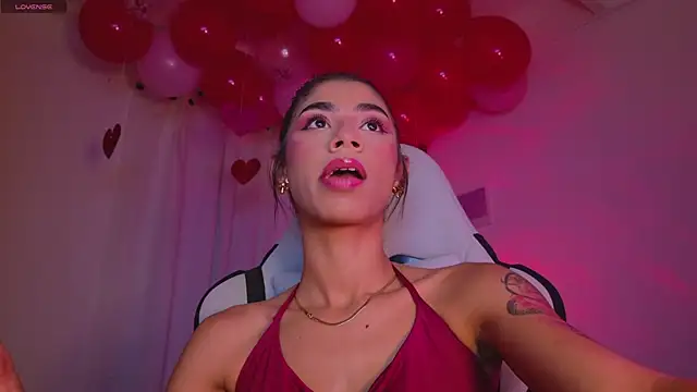 Snapshot of BrunetteAdams001 chatting on 02-13-26, 06:42 BrunetteAdams001 online show from 02-13-26, 06:42