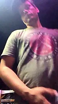 twistafatpipe online show from 10-05-25, 08:56