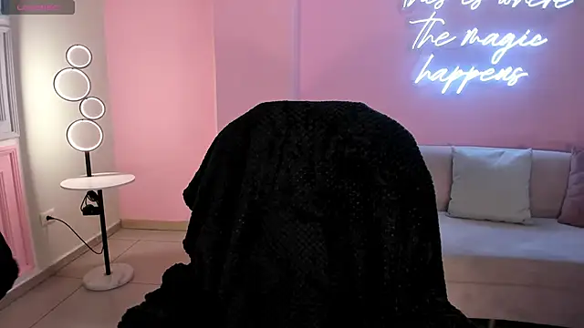 MilaColeman online show from 01-06-26, 12:58