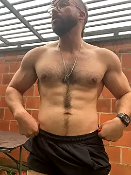 Snapshot of JoshuaLyon chatting on 10-10-25, 03:44 JoshuaLyon online show from 10-10-25, 03:44