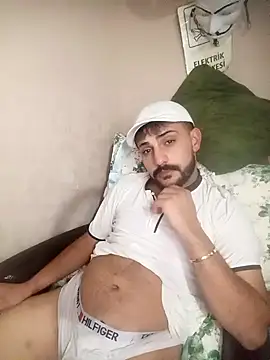 Muratcan33 online show from 11-19-25, 11:38