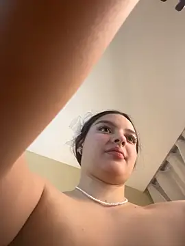 AriaHeavenss online show from 10-12-25, 12:42