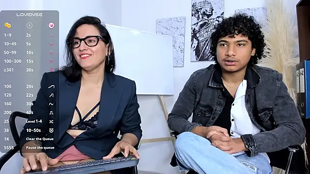 Snapshot of Miriam_milf chatting on 10-30-25, 12:28 Miriam milf online show from 10-30-25, 12:28