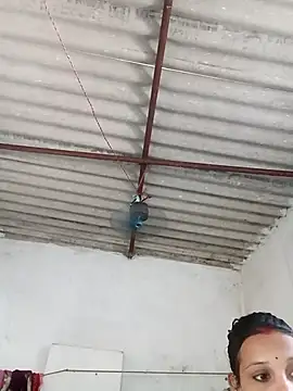 Snapshot of Chandni_Love143 chatting on 09-15-25, 03:39 Chandni Love143 online show from 09-15-25, 03:39