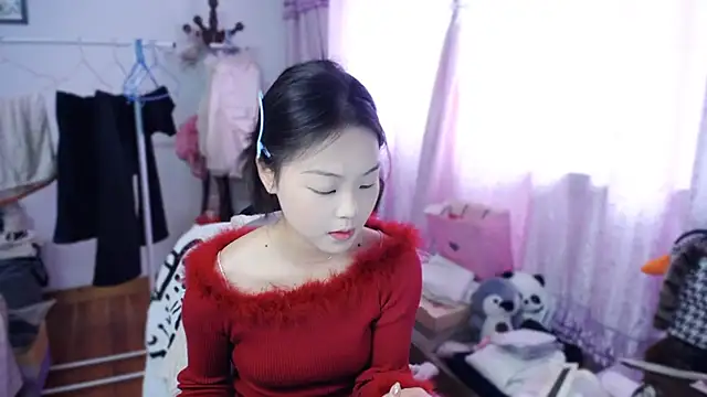 yao-yao  online show from 12-20-25, 04:19