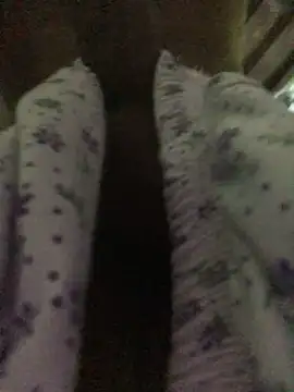 kavi1q1 online show from 04-14-26, 11:33