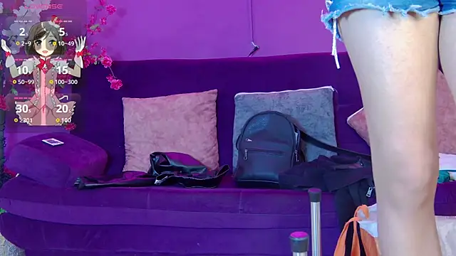 Maylu Fox online show from 12-22-25, 12:13