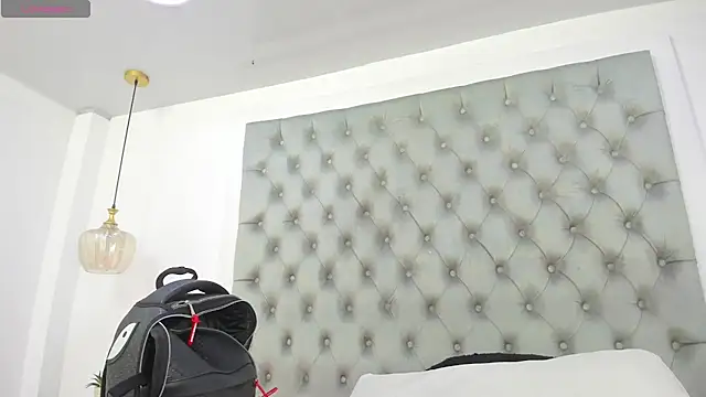 aaliyah beller online show from 11-08-25, 08:18