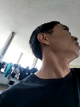 Snapshot of Boytasexy chatting on 11-23-25, 04:23 Boytasexy online show from 11-23-25, 04:23