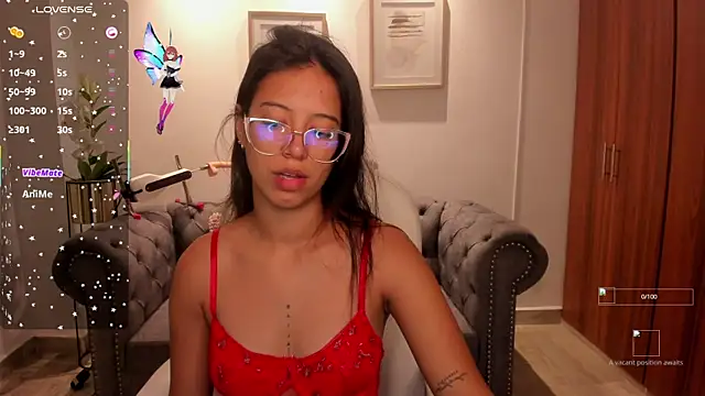 raven stonee online show from 10-13-25, 01:16