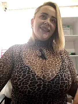 CurvyLust x online show from 09-13-25, 02:39